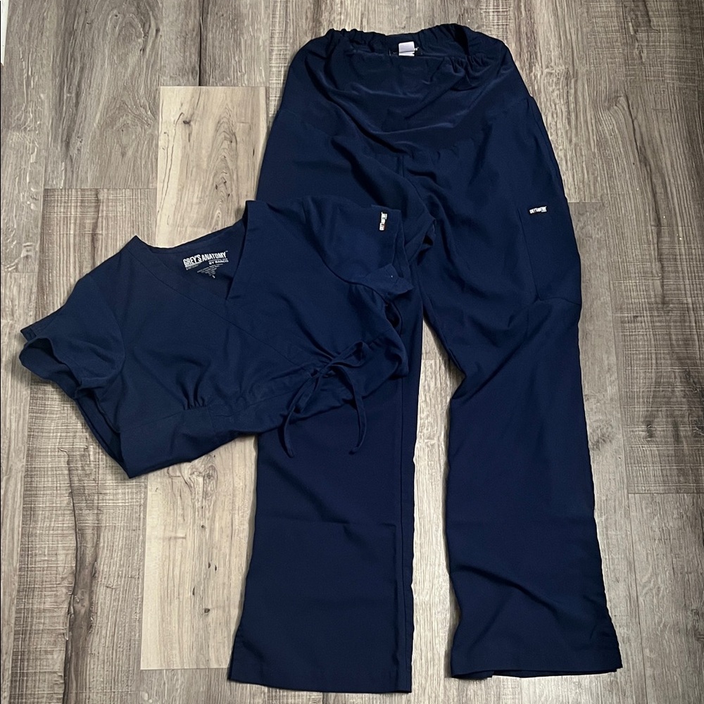 Grey's Anatomy Maternity Navy Women's Pants and Top Set